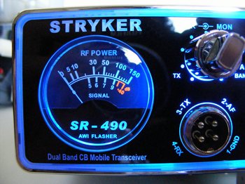 Click pentru a va intoarce la pagina produsului Statie radio Stryker SR-490HP, putere 80W